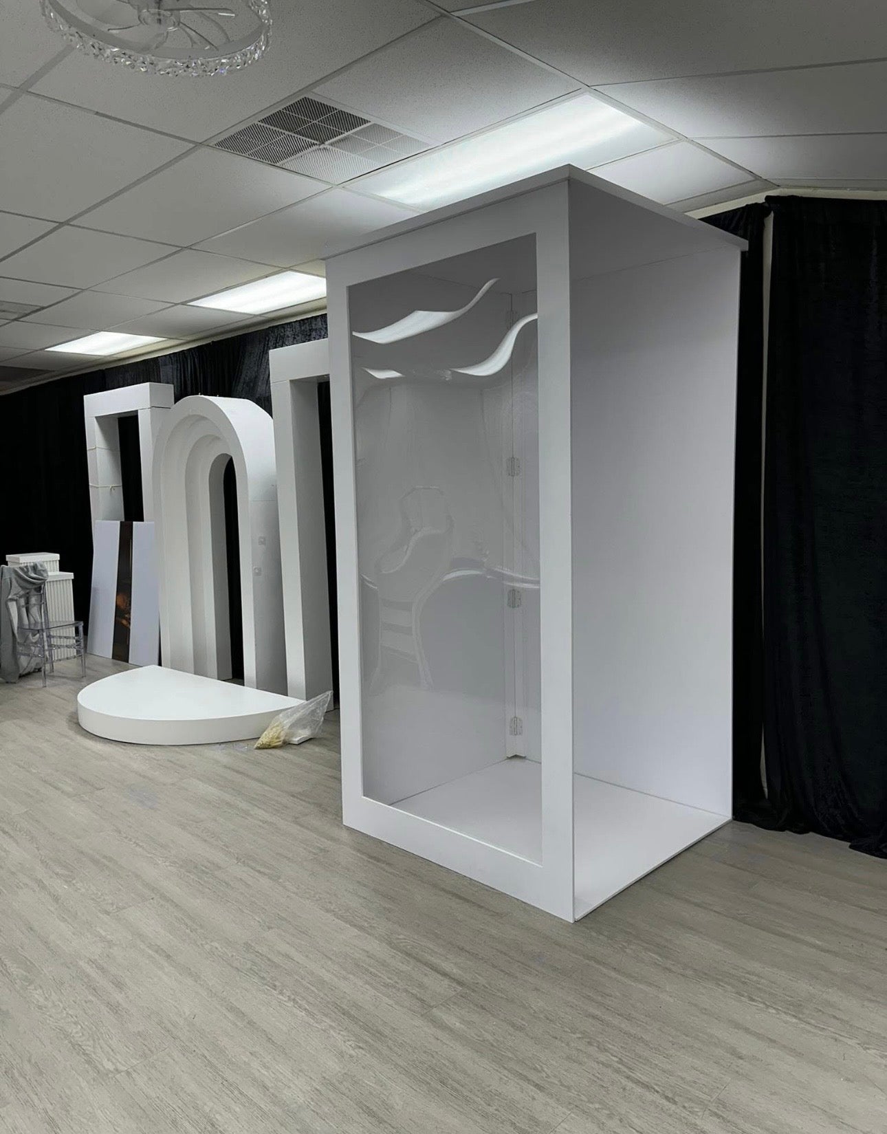 Magazine Booth-Foldable